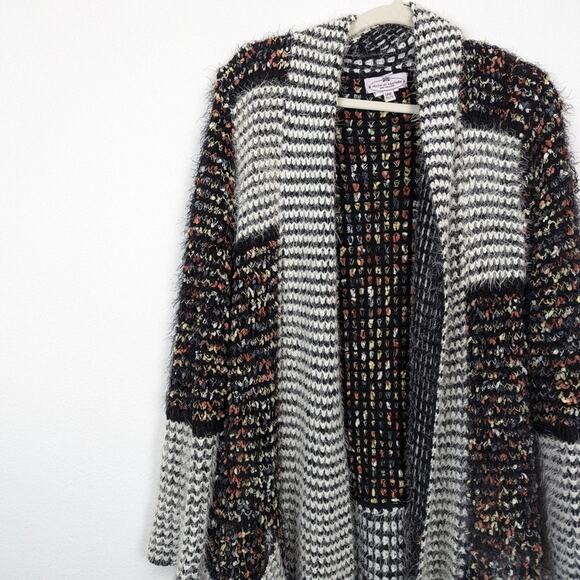 Muche et Muchette Black & White Multicolor Fuzzy Knit Cardigan Size OS - Picture 4 of 8